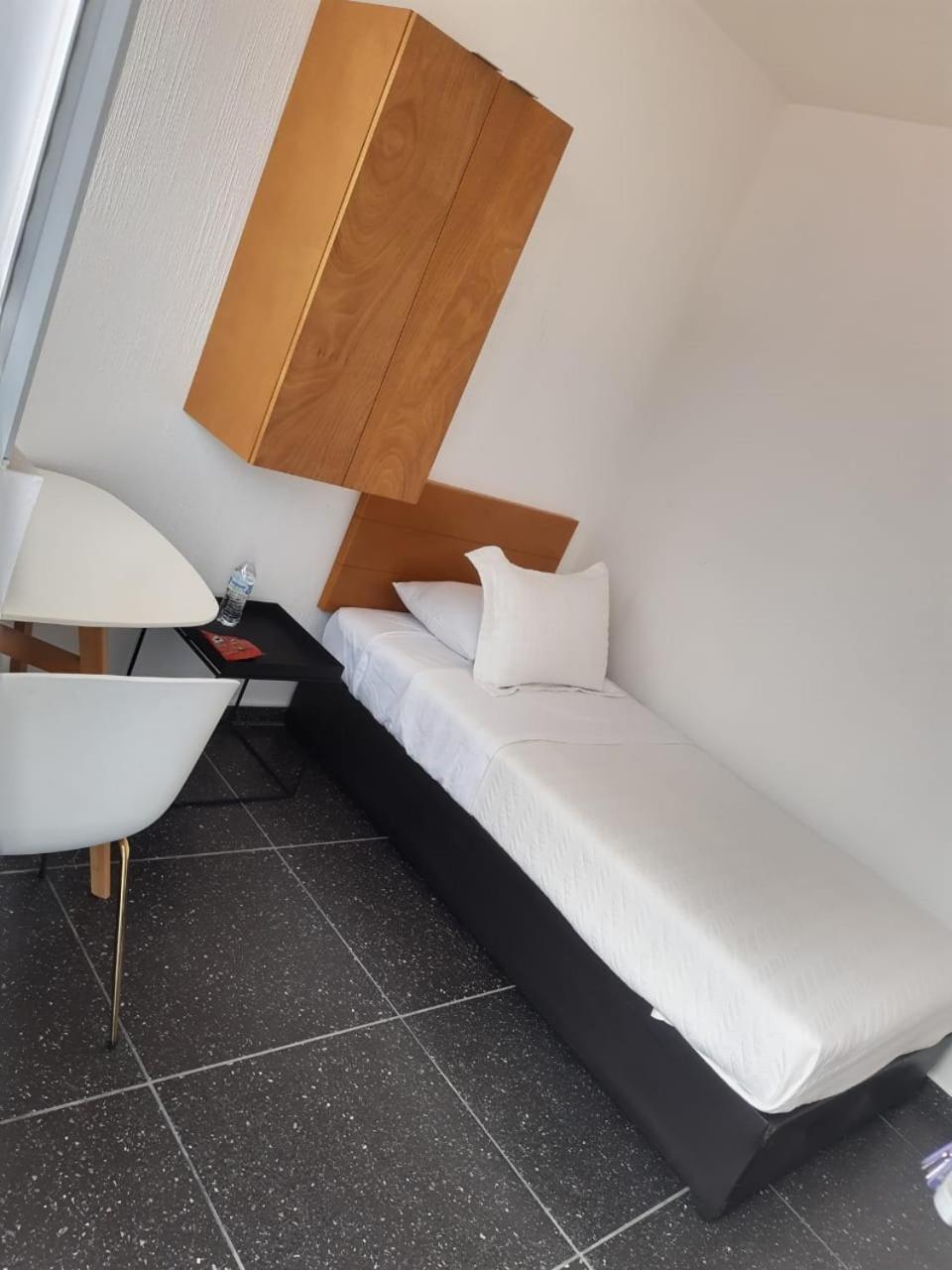 Estudio #5 Casa Fatima, 8 Min Del Centro 1 Persona 과달라하라 외부 사진